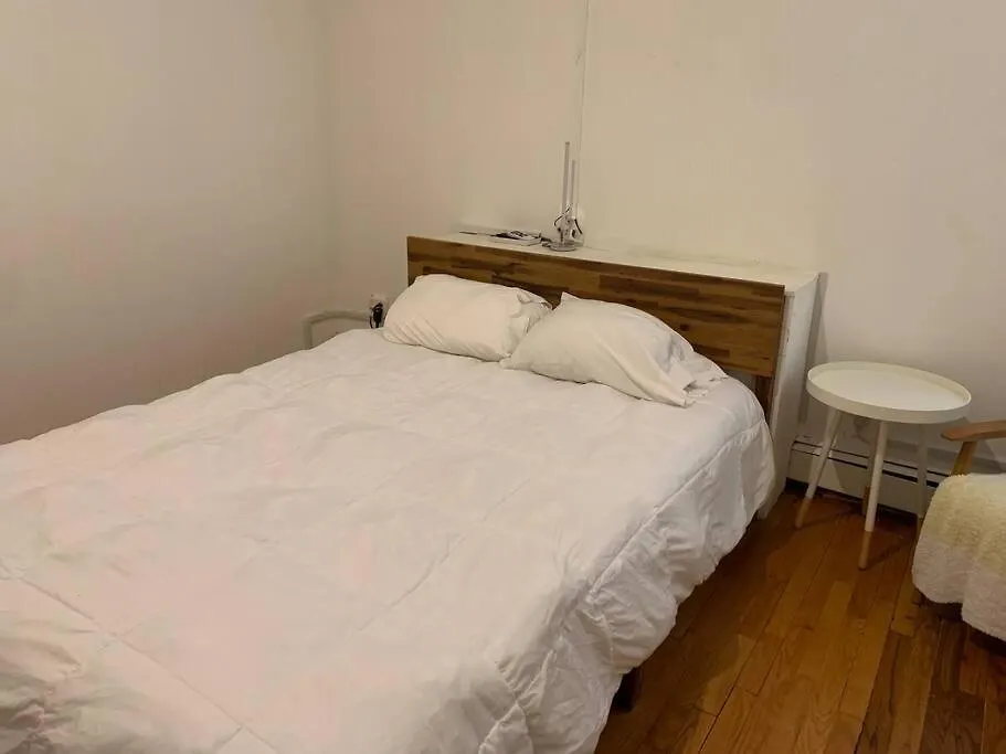 Beautiful & Massive 4 Bdr With Bonus Perks! Apartment New York