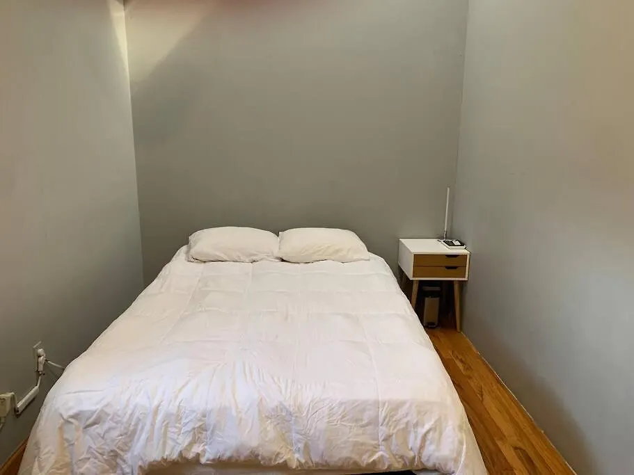 Beautiful & Massive 4 Bdr With Bonus Perks! Apartment New York