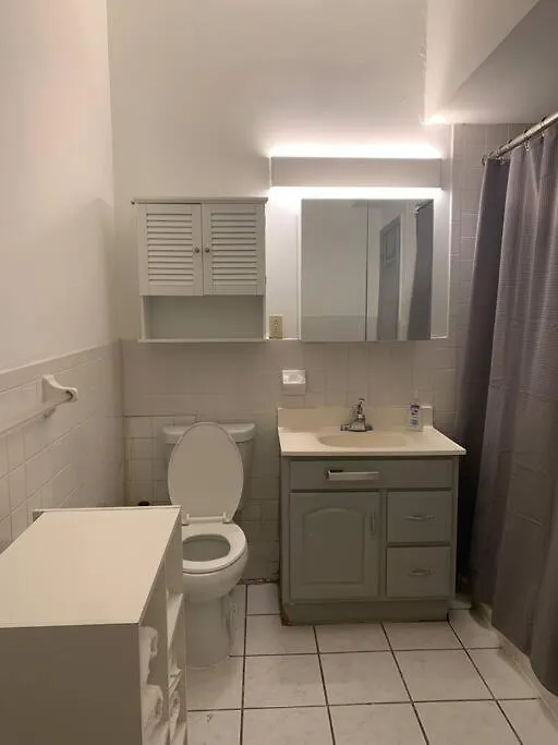 Beautiful & Massive 4 Bdr With Bonus Perks! Apartment New York